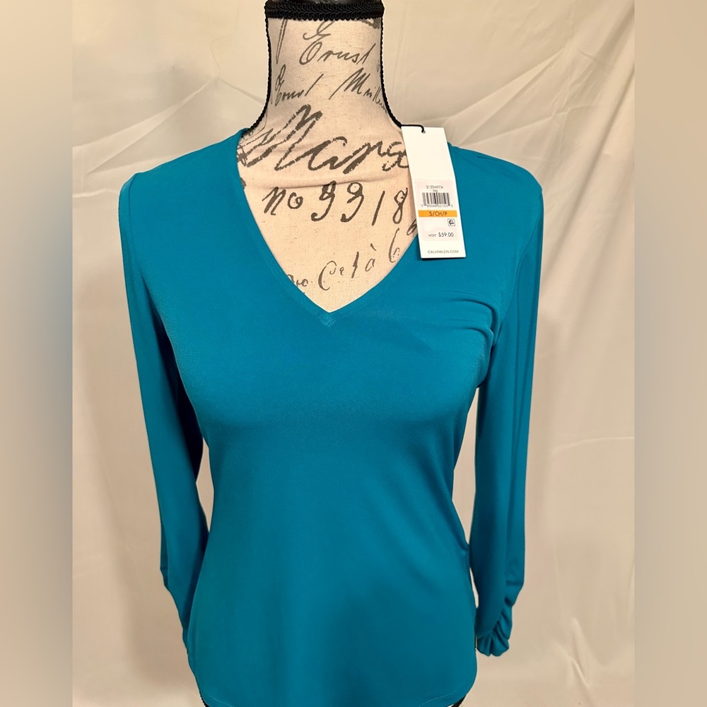 Calvin Klein V-neck TEAL scrunched long sleeve SM